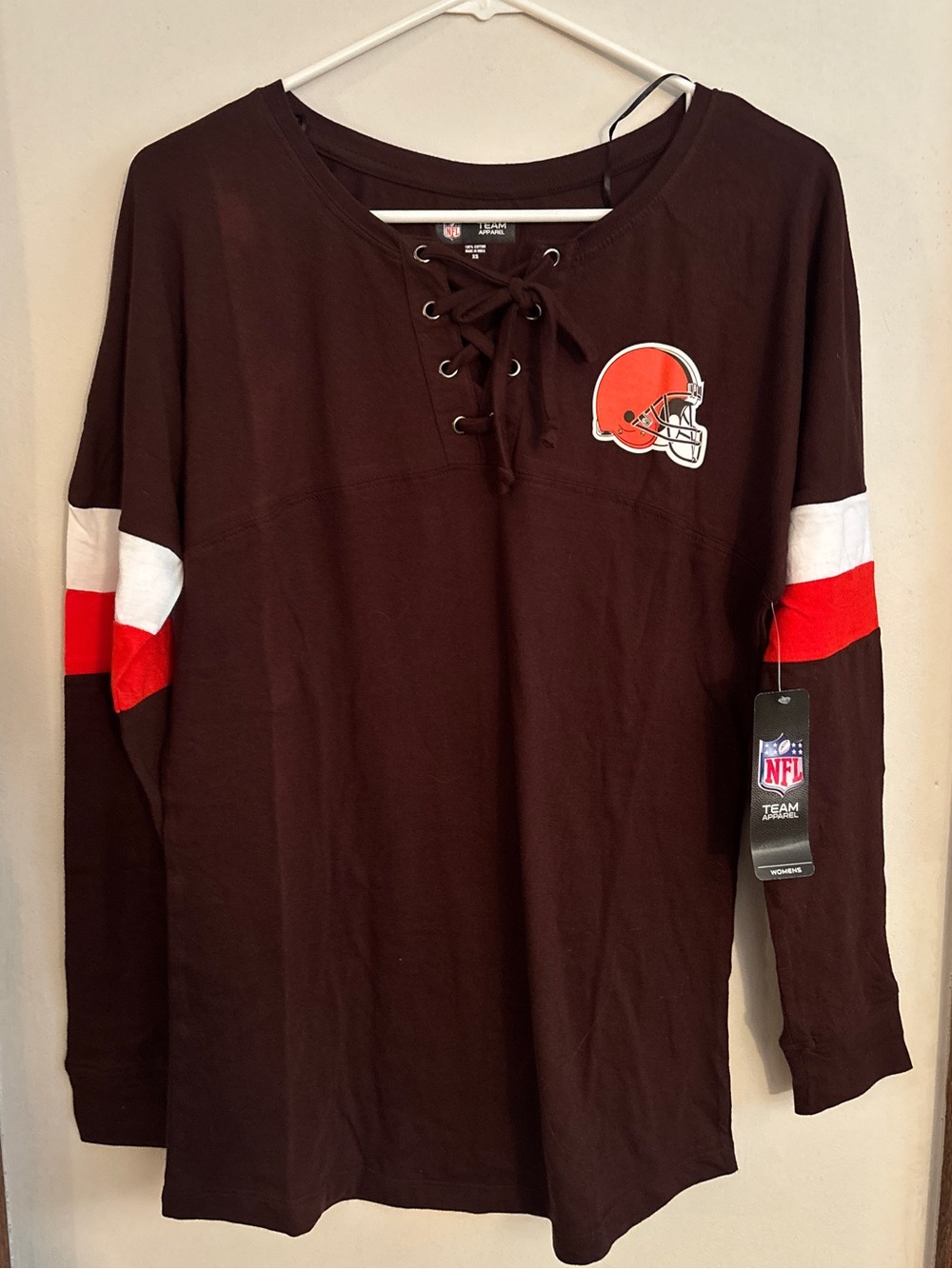 Cleveland Browns NWT Long Sleeve Tee Size XS Oversized